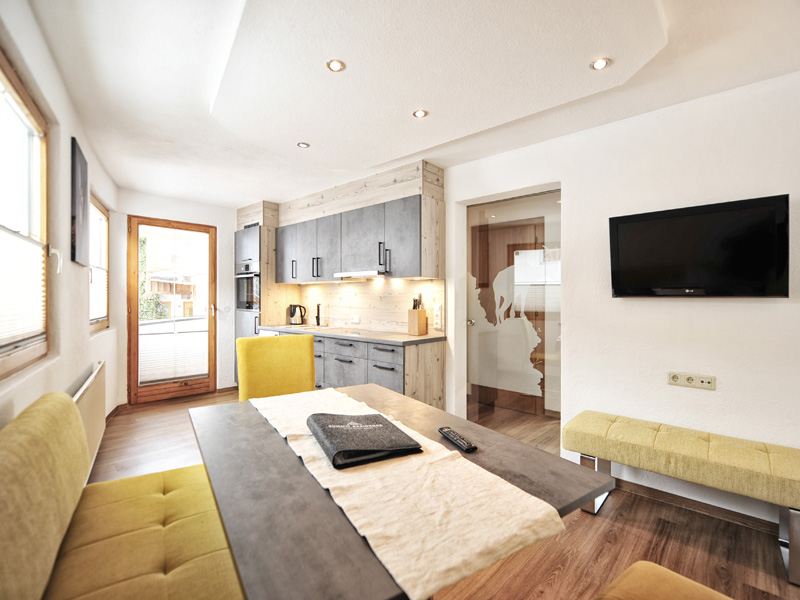 Appartement die Gams - Wohnbereich über zwei Etagen